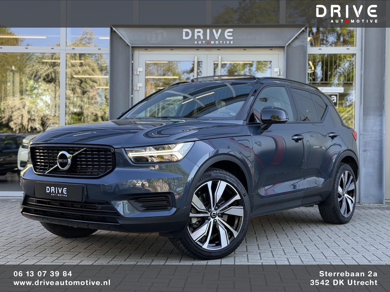 Volvo XC40 - 1.5 T4 Recharge R-Design |Pano|Leer|Winterpakket|Cam|20" - AutoWereld.nl