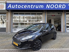 Ford Fiesta - 1.0 Style 74159KM NAP | Nieuwe Distributieriem | Navigatie | Airco | 5 Deurs | Bluetooth |
