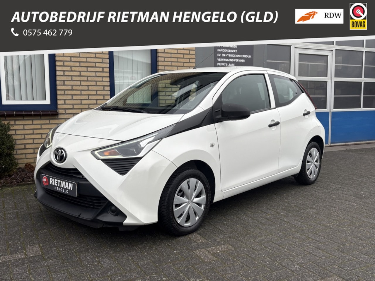 Toyota Aygo - 1.0 VVT-i x-fun BT-AIRCO-1E EIGENAAR - AutoWereld.nl