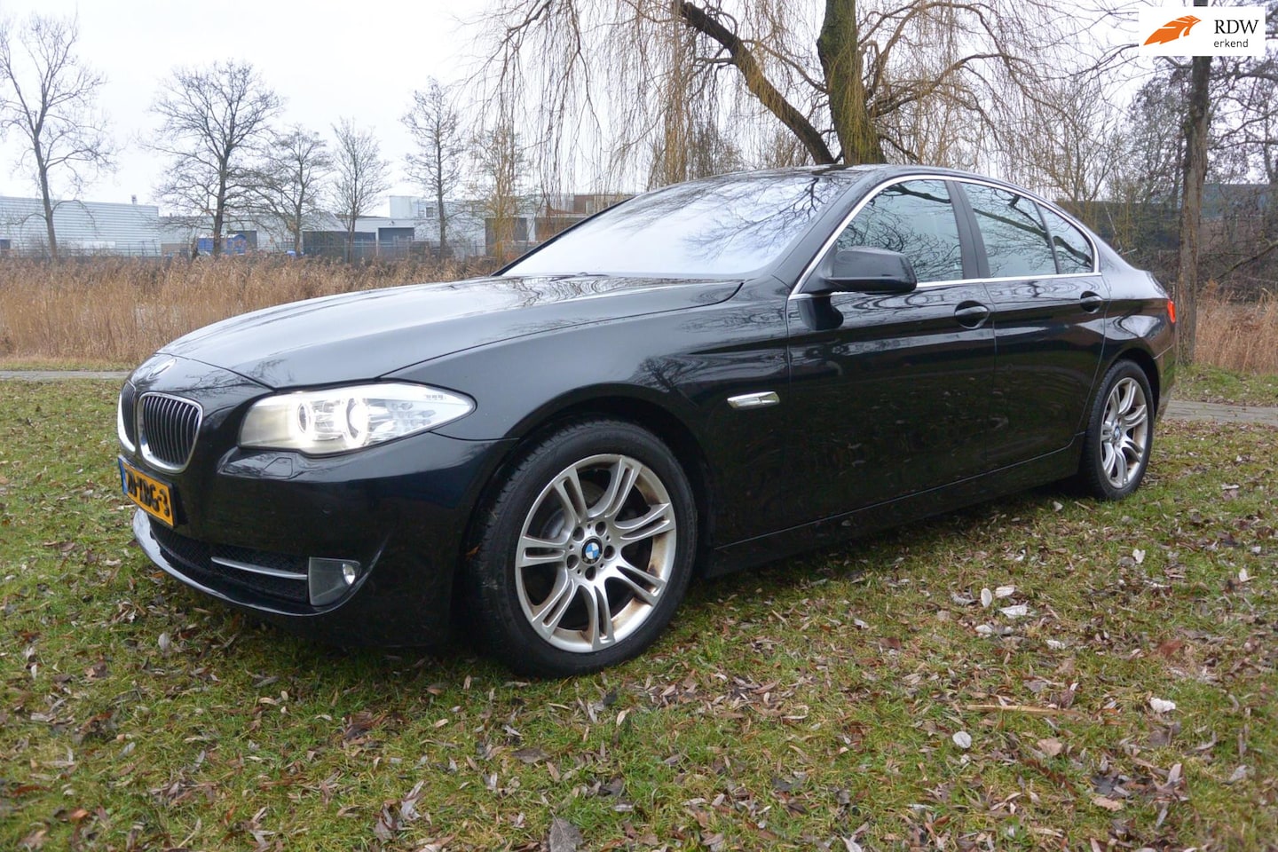 BMW 5-serie - 523i High Executive*aut*airco*cruise*navi*leer*opendak - AutoWereld.nl