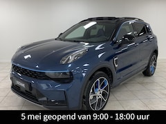 Lynk & Co 01 - 1.5 PANORAMADAK | 360 GRADEN CAMERA | NAVIGATIE