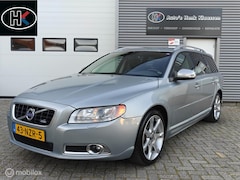 Volvo V70 - 2.0T 203pk AUTOMAAT-6 R-Design Clima PDC Trekhaak