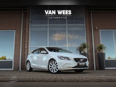 Volvo V40 - 2.0 D2 Momentum | NL auto | Sportstuur | Cruise control | Bluetooth | Navigatie | Climate