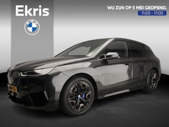 BMW iX - xDrive40 | Sportpakket | Laserlicht | Navigatie | Active cruise | Stoelverwarming | Keyles