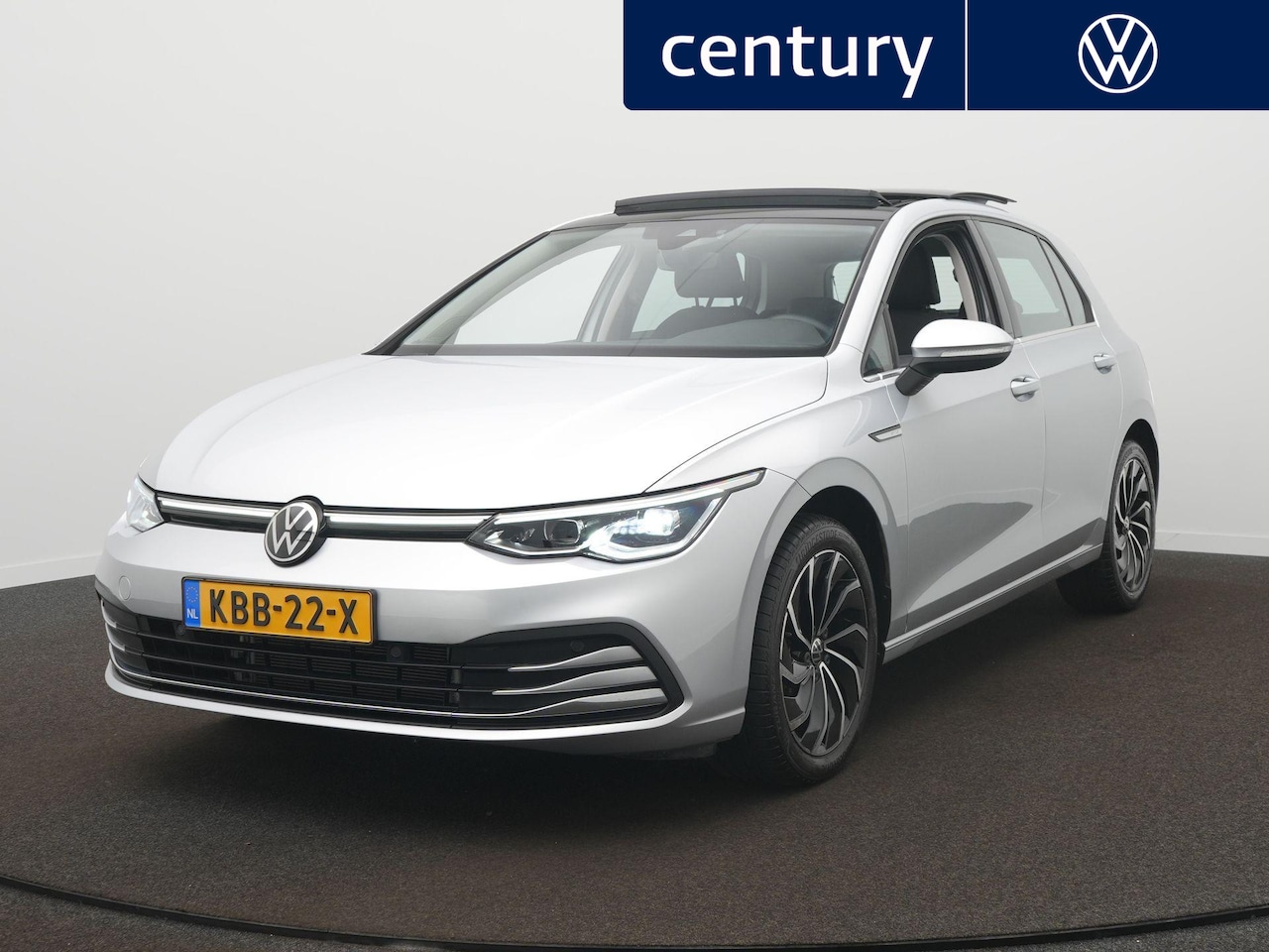 Volkswagen Golf - 1.5 eTSI Style Panoramisch schuif-kanteldak - Navigatie - ACC - Camera - Ergo-Active bestu - AutoWereld.nl