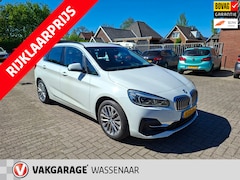 BMW 2-serie Active Tourer - 225xe iPerformance plug in hyb, leer