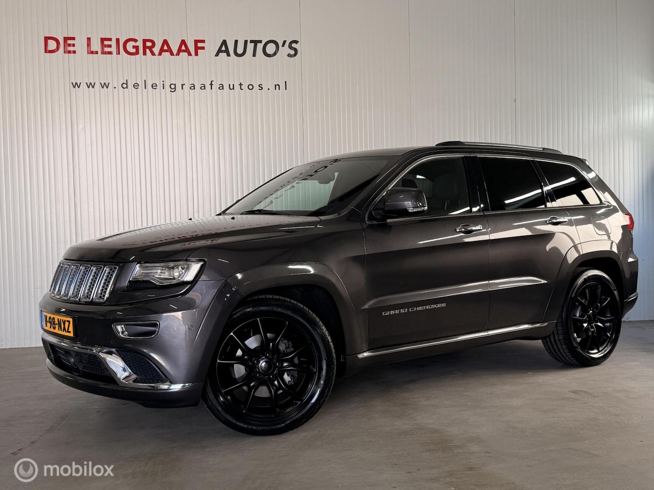 Jeep Grand Cherokee - 3.0 CRD Summit grijs kenteken - AutoWereld.nl