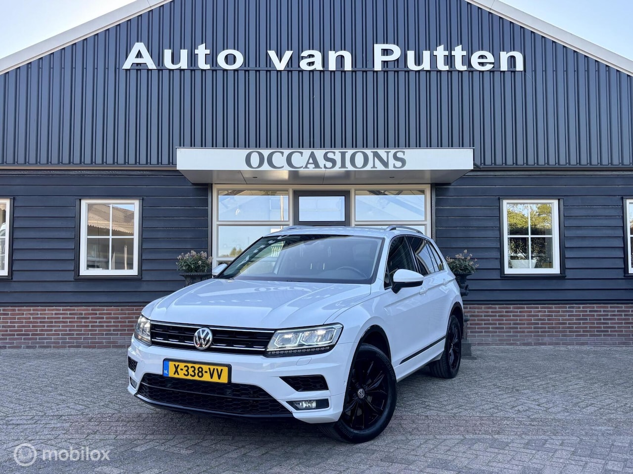 Volkswagen Tiguan - 2.0 TSI 4Motion Highline Business R 2.0 TSI 4Motion Highline Business R - AutoWereld.nl