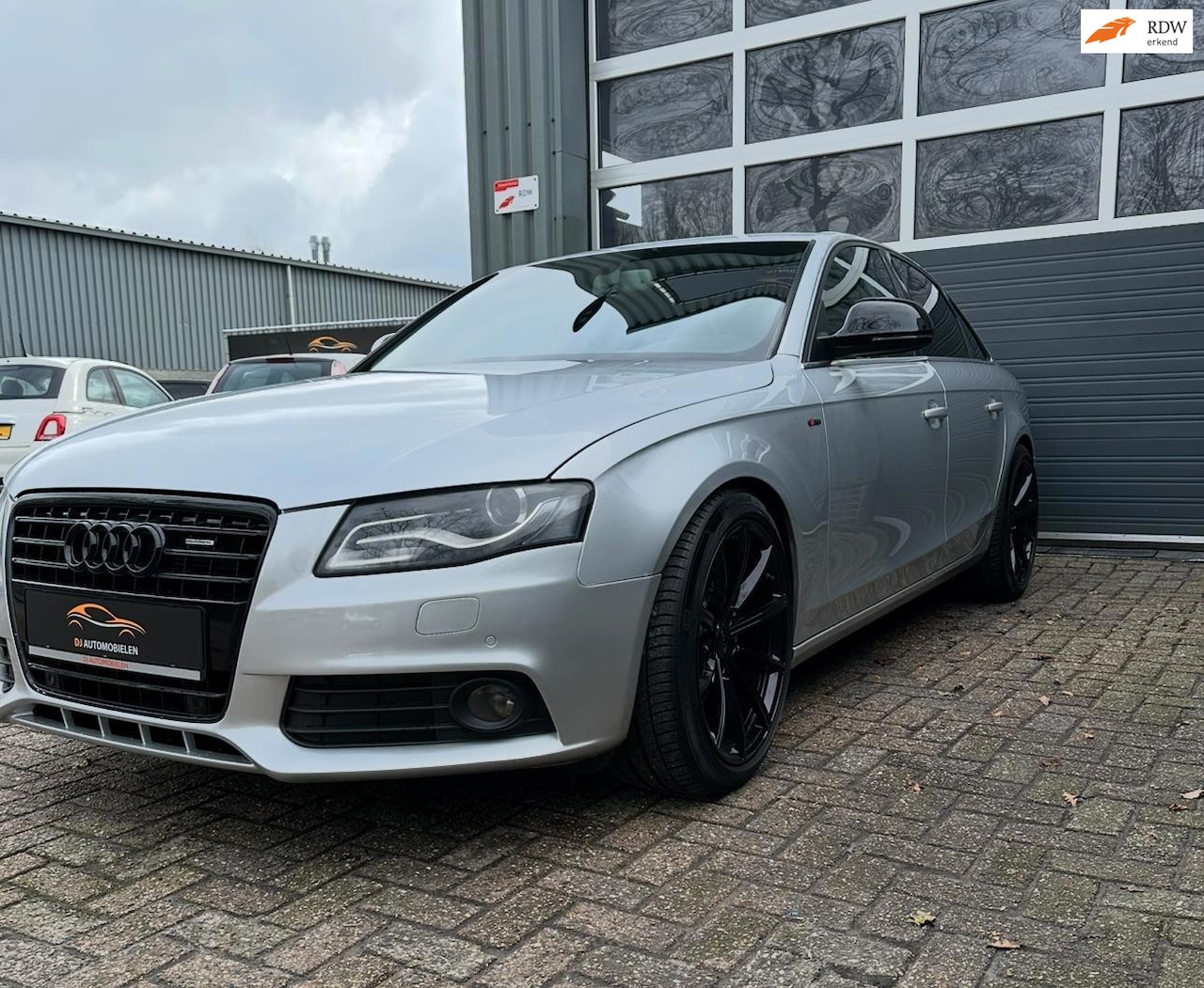Audi A4 Limousine - 3.2 FSI quattro Pro Line - AutoWereld.nl
