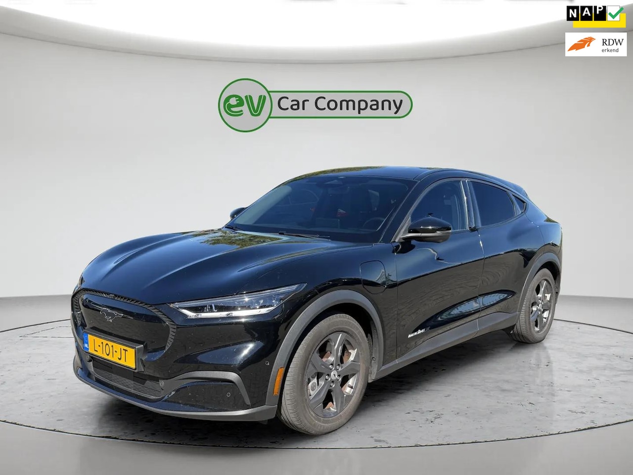 Ford Mustang Mach-E - Extended RWD 98 kWh | SOH 93% | 360 Camera | B&O | Stoel- en stuurverwarming | CarPlay | C - AutoWereld.nl