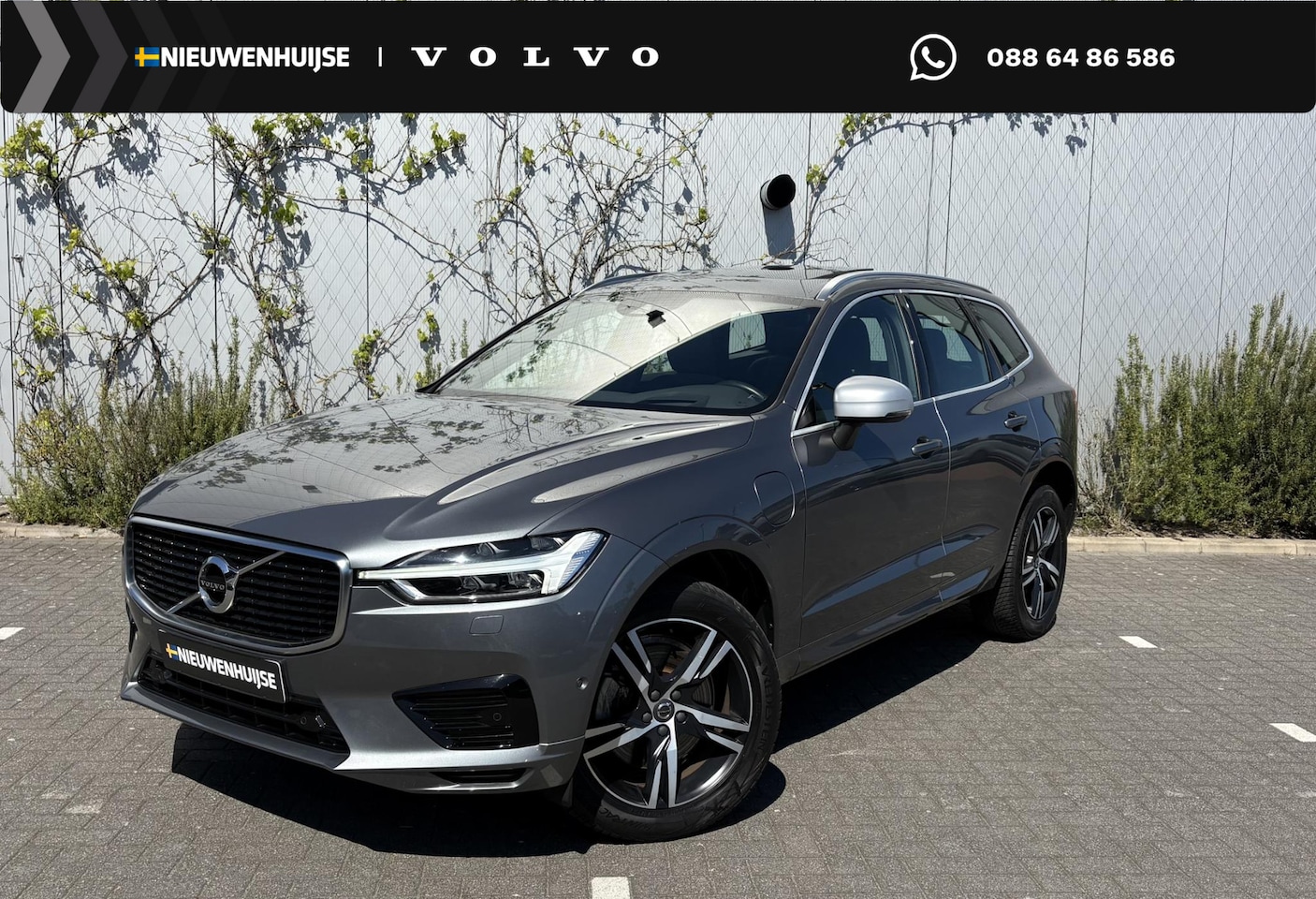 Volvo XC60 - 2.0 T8 Twin Engine AWD R-Design | Luchtvering | Adaptieve Cruise Control | Schuif - / Kant - AutoWereld.nl