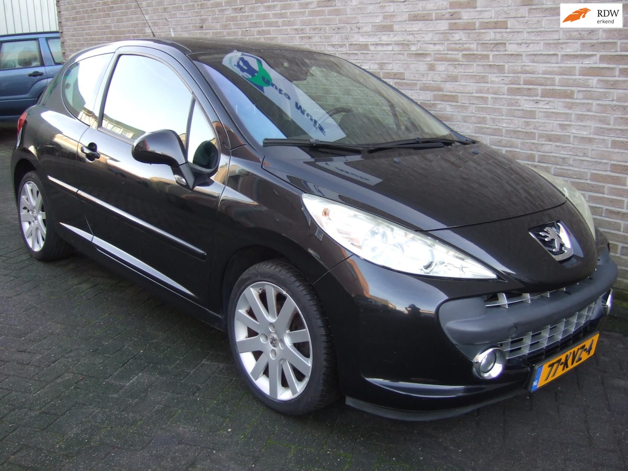 Peugeot 207 - 1.6-16V T Féline - Panoramadak - Stoelverwarming - - AutoWereld.nl