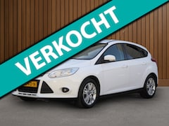 Ford Focus - 1.6 TI-VCT Titanium | Distributieriem vervangen | Navi | LM Velgen | Trekhaak