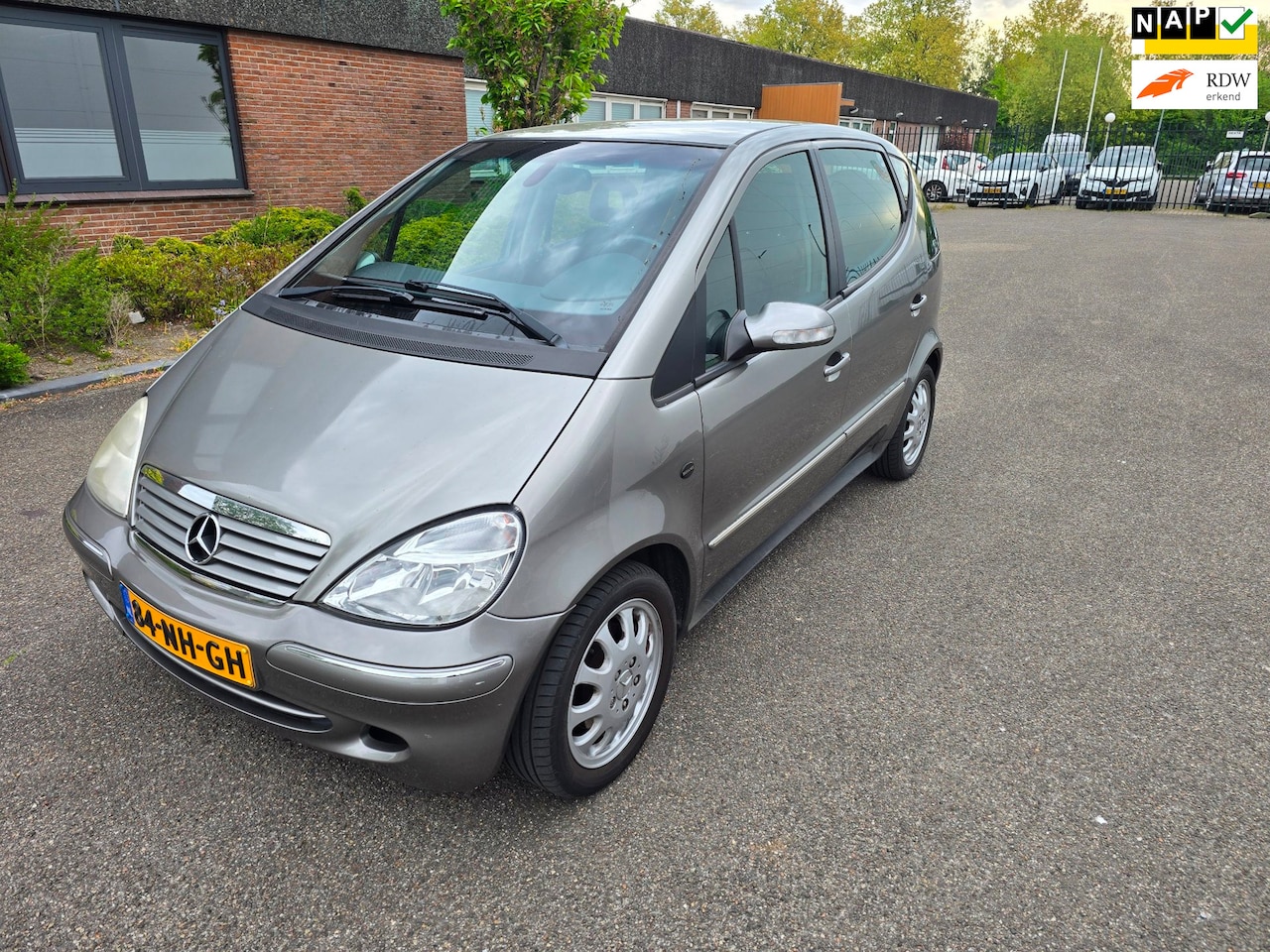 Mercedes-Benz A-klasse - 160 Elegance Lang Airco Boekjes Nap Automaat - AutoWereld.nl