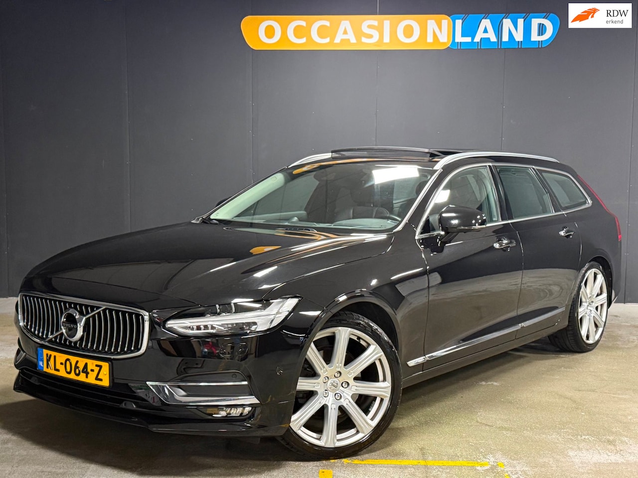Volvo V90 - 2.0 D4 Inscription|PANO|360|KEYLESS|LED|HUD|DODEHOEK|LEDER|MEMORY|B&W|STOELV|TREKHAAK|CARP - AutoWereld.nl