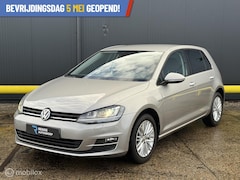 Volkswagen Golf - 1.2 TSI CUP Edition XENON | STOELVERWARMING