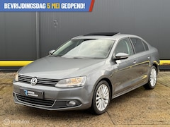 Volkswagen Jetta - 1.4 TSI Highline | AUTOMAAT | SCHUIFDAK