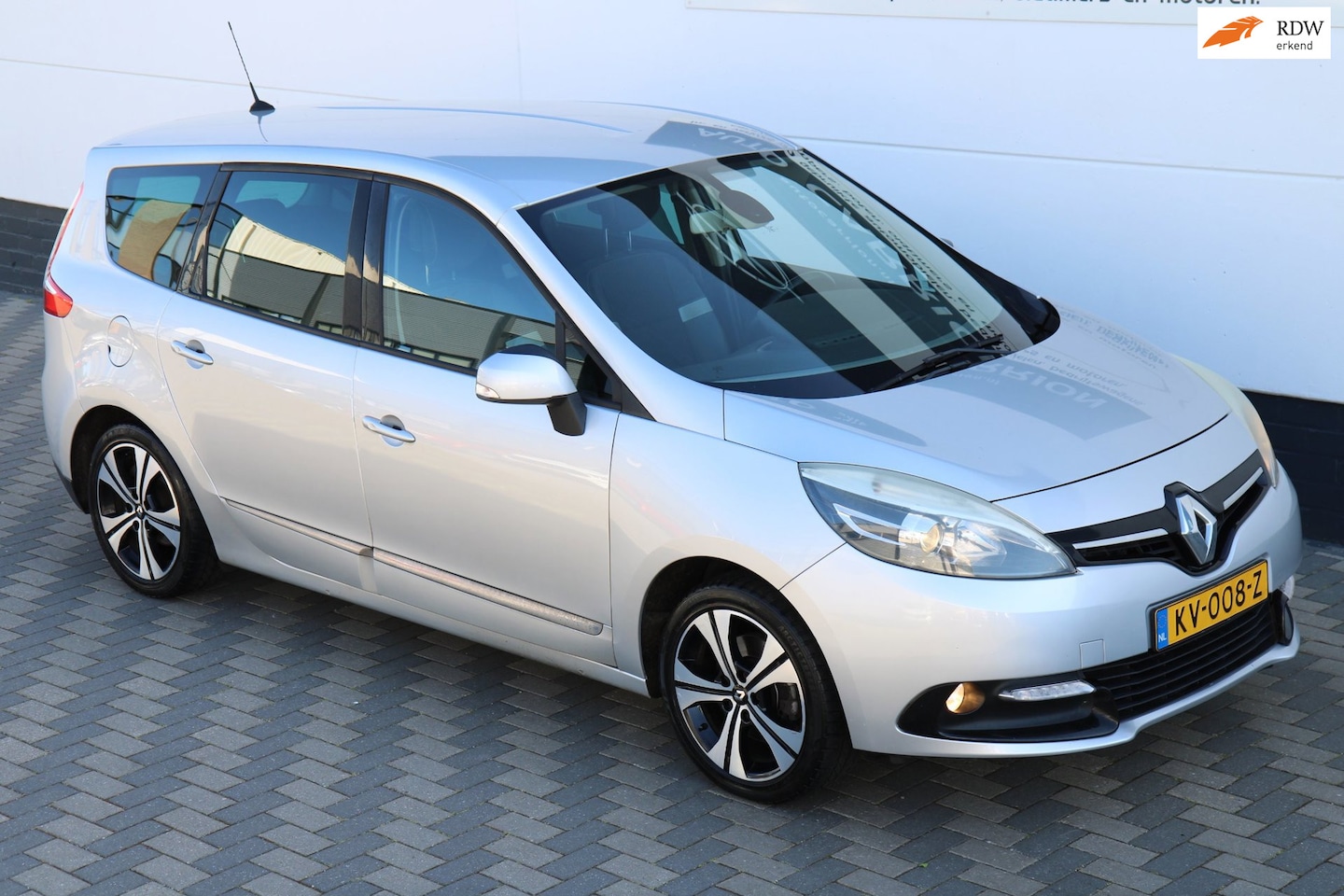 Renault Scénic - 1.6 dCi Navi Trekhaak Airco Nieuwe APK !! - AutoWereld.nl