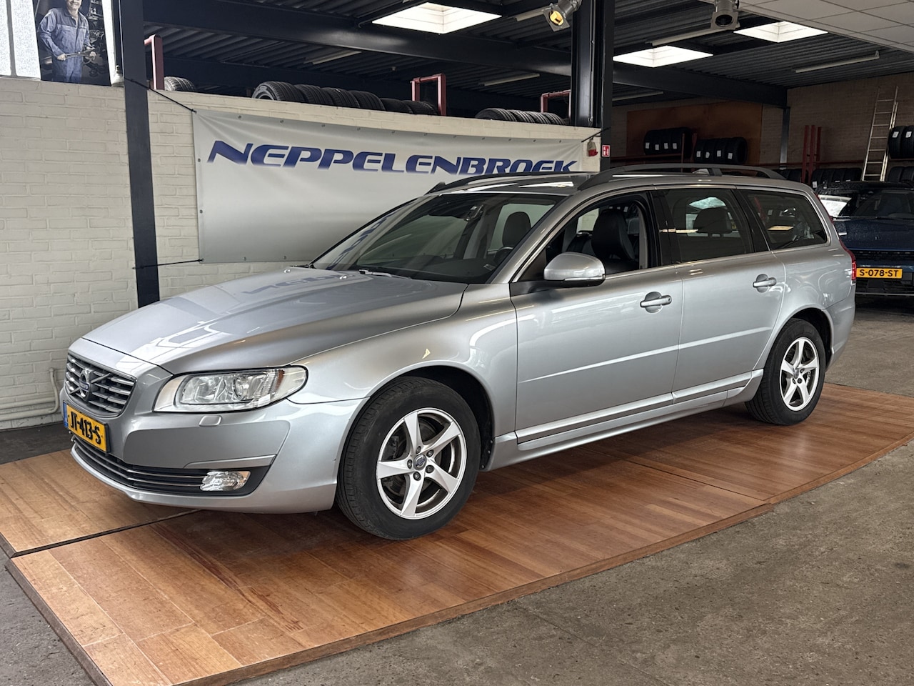Volvo V70 - 2.0 D3 Polar 2.0 D3 Polar - AutoWereld.nl