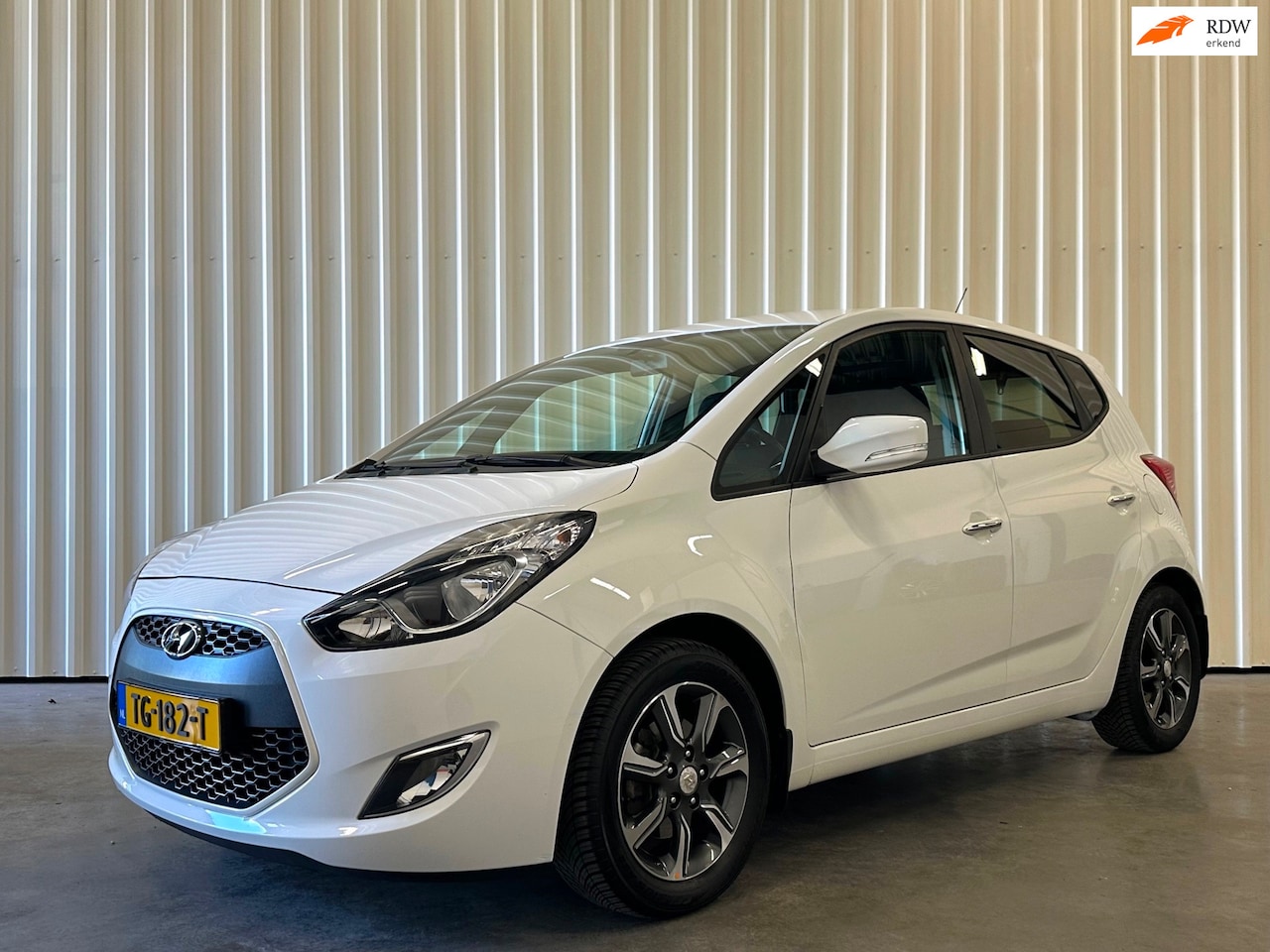 Hyundai ix20 - 1.4i Go! Navi/Camera/Trekhaak - AutoWereld.nl