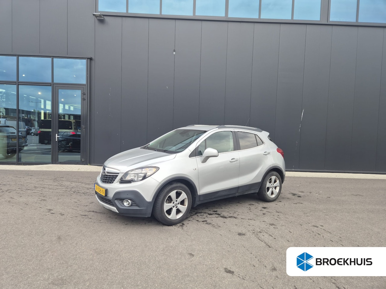 Opel Mokka - 1.4 T 140 PK Innovation Achteruitrijcamera | Trekhaak | Cruise Control | Lichtmetalen velg - AutoWereld.nl