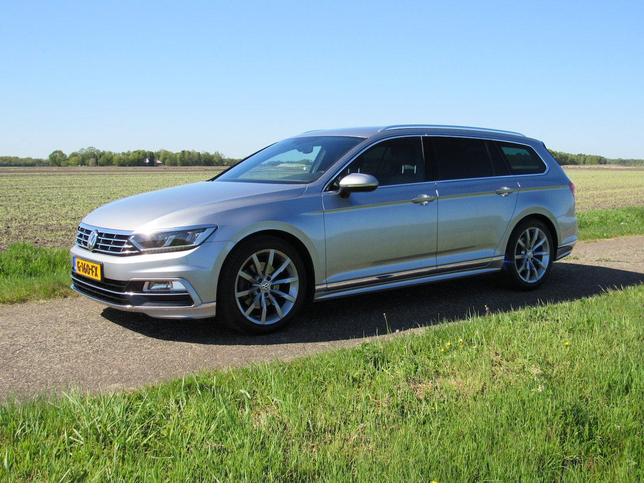 Volkswagen Passat Variant - 1.4 TSI ACT Highline Business R - AutoWereld.nl