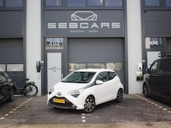Toyota Aygo - 1.0 VVT-i x-play CARPLAY, CAMERA, AUTOMAAT, BTW AUTO