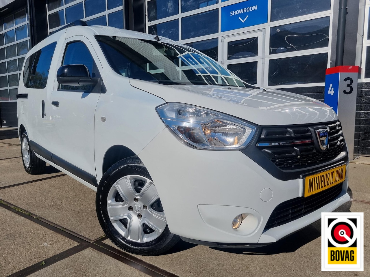 Dacia Dokker - 1.3 TCe Comfort 130 pk. AIRCO / CRUISE / NAVI / PDC - AutoWereld.nl