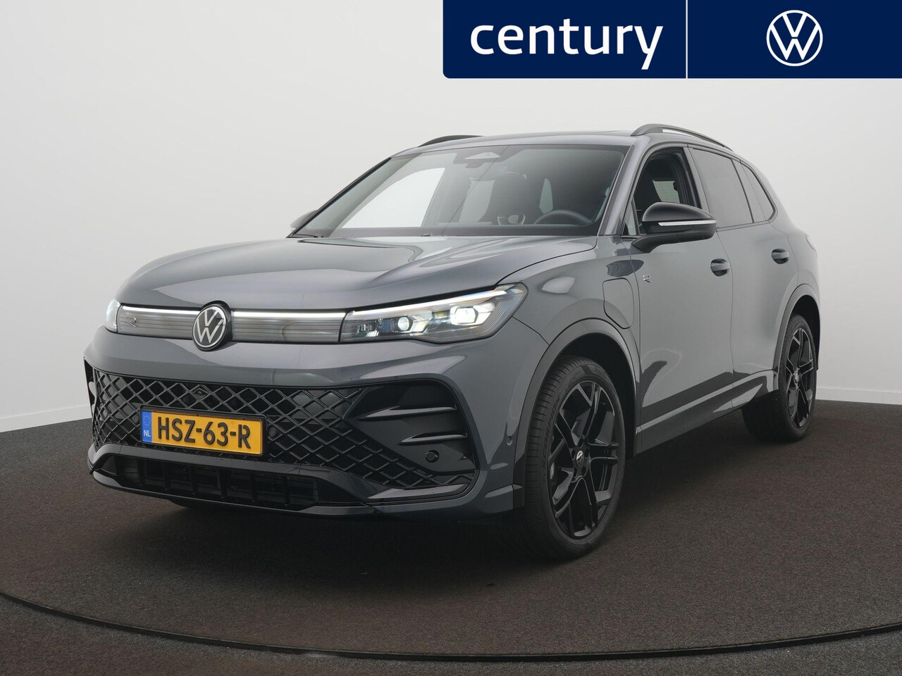 Volkswagen Tiguan - 1.5 eHybrid R-Line Edition Trekhaak - Panoramadak - Camera - Navigatie - 20 Inch - AutoWereld.nl