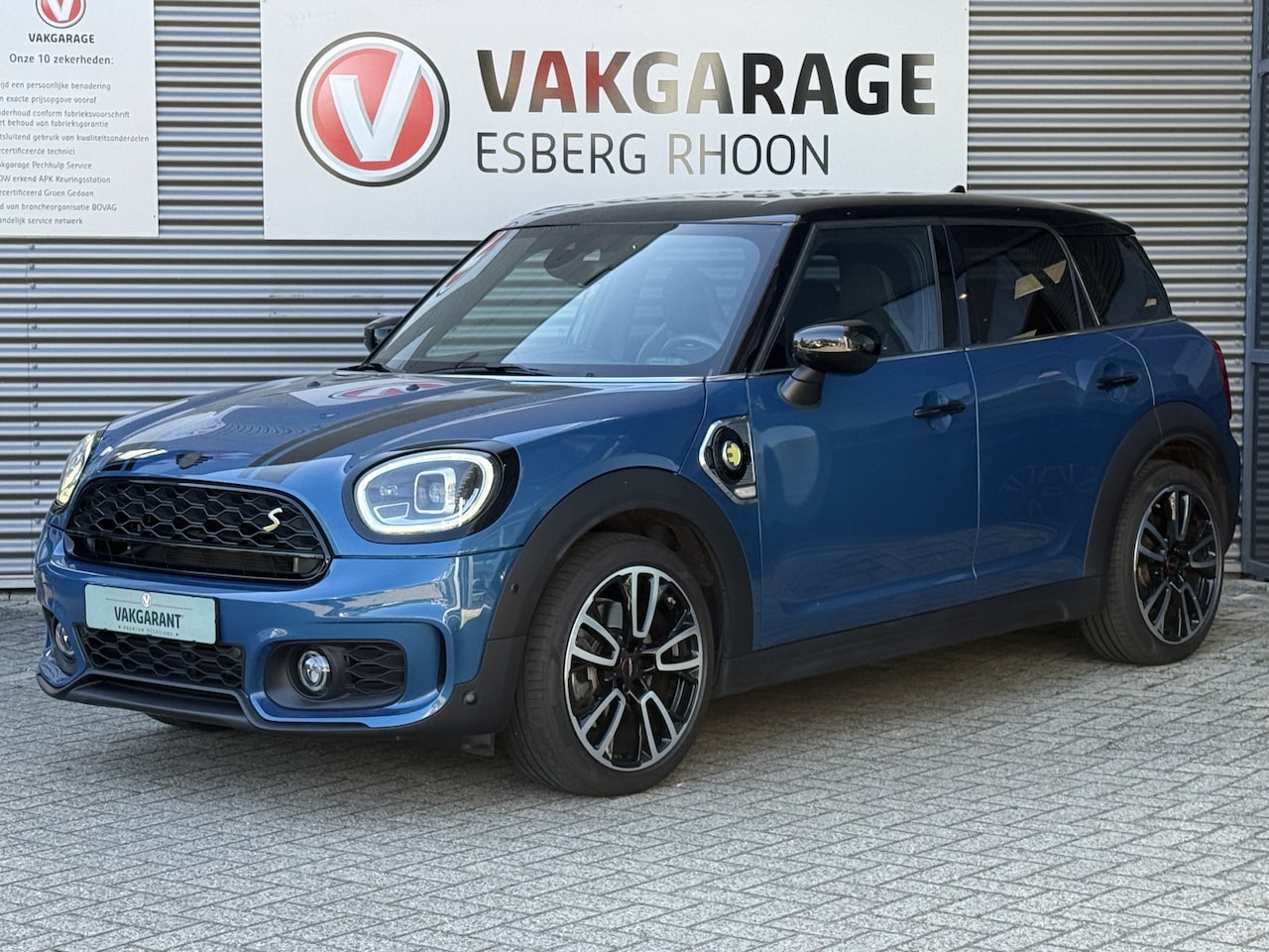 MINI Countryman - Mini 1.5 Cooper S E ALL4 John Cooper Works PHEV,NAVI/CAM,KEYLESS,BLACK OPTIC,19INCH JCW - AutoWereld.nl