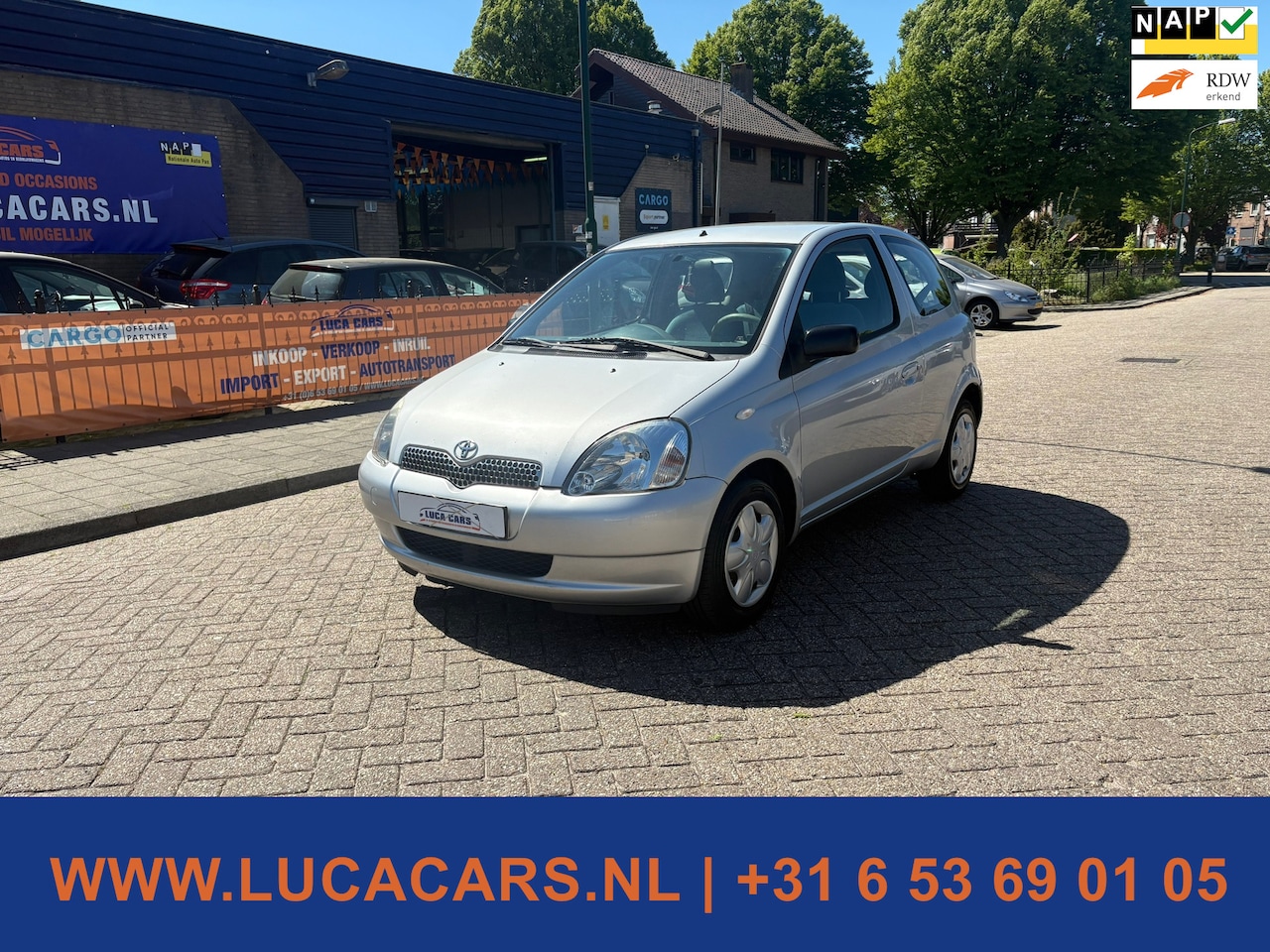 Toyota Yaris - 1.0-16V VVT-i Sol 1.0-16V VVT-i Sol NIEUWE APK! - AutoWereld.nl