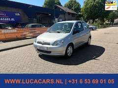 Toyota Yaris - 1.0-16V VVT-i Sol NIEUWE APK