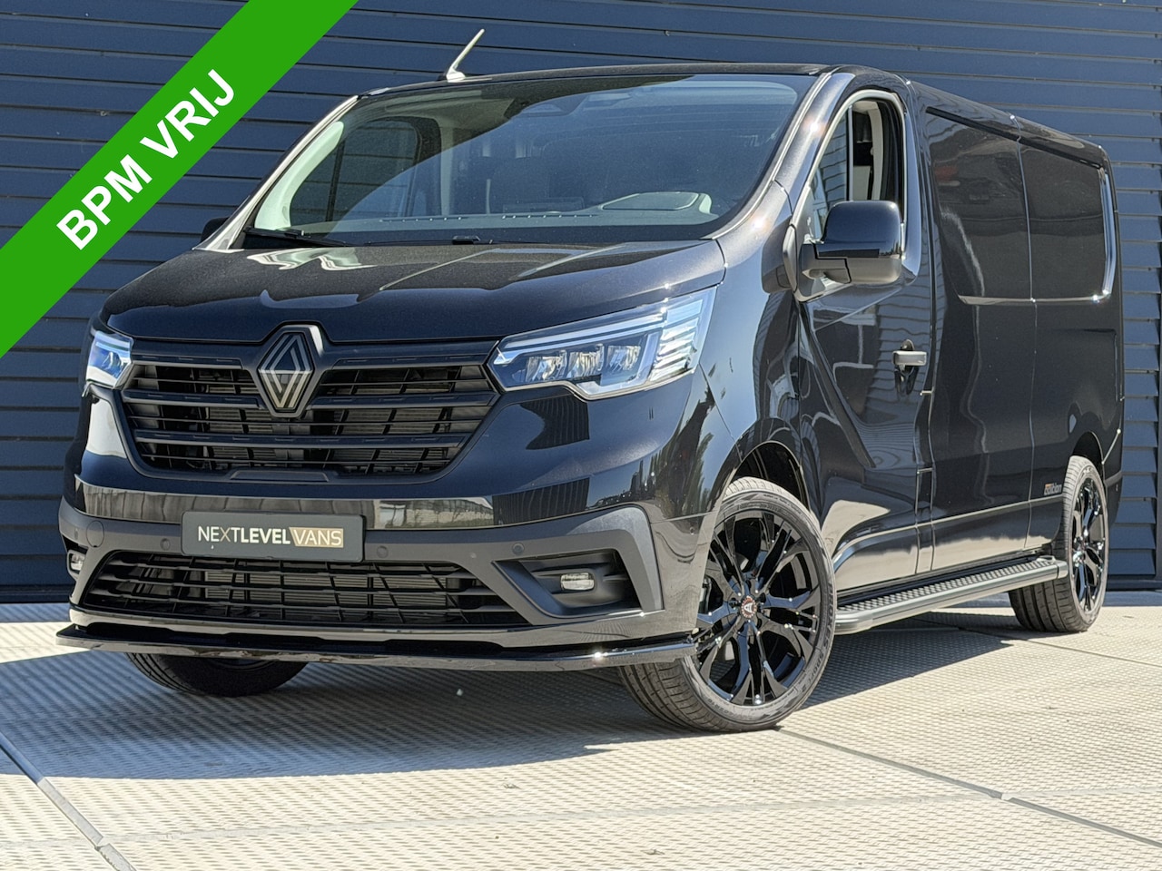 Renault Trafic - 2.0 Blue dCi 150 PK NEXT LEVEL EDITION Navi / Camera / Led - AutoWereld.nl