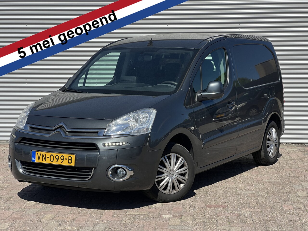 Citroën Berlingo - 1.6 HDI 500 Club | Nieuw Binnen! | Airco | Trekhaak | Navi - AutoWereld.nl