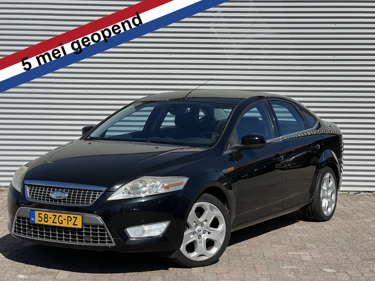 Ford Mondeo - 2.3-16V Titanium | Nieuw Binnen! | Automaat | Stoelverwarming | Trekhaak - AutoWereld.nl