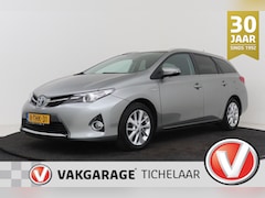 Toyota Auris Touring Sports - 1.8 Hybrid Lease | Panoramadak | Dealer Ond. | Camera | Navigatie |
