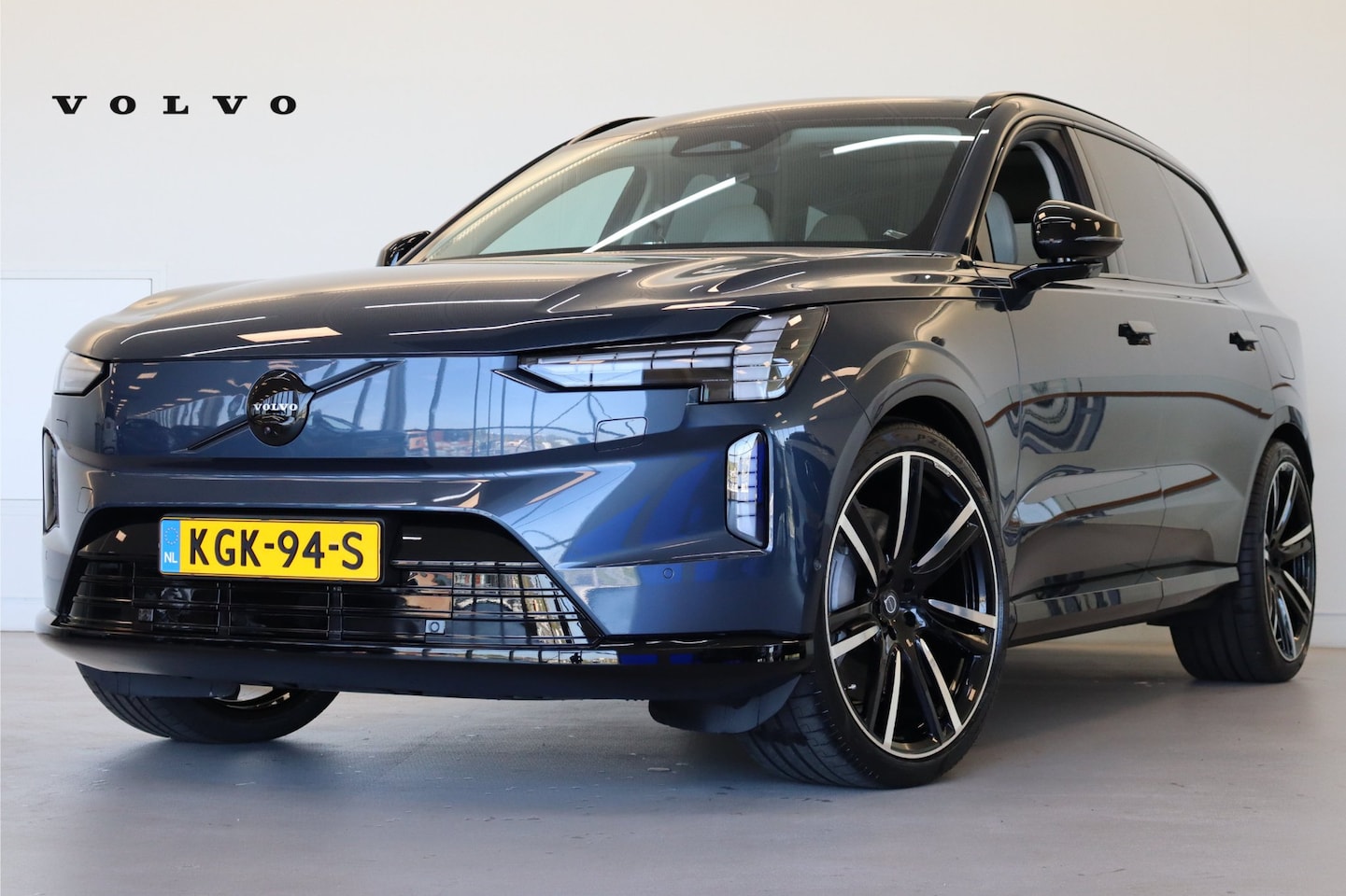 Volvo EX90 - Twin Performance 680PK Ultra 800V | Full Option! | Nappa Leder | 23'' HEICO | Luchtvering - AutoWereld.nl