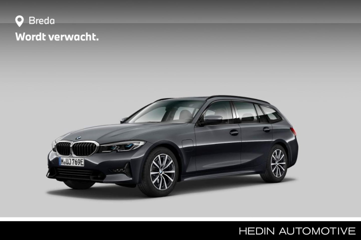 BMW 3-serie Touring - 320e Business Edition Plus | Ambiente verlichting | Laserlight | Panoramadak | Trekhaak me - AutoWereld.nl