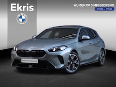 BMW 1-serie - 5-deurs 120 | M Sportpakket Pro | Premium Pack | Panodak | Getint Glas | Comfort Access |