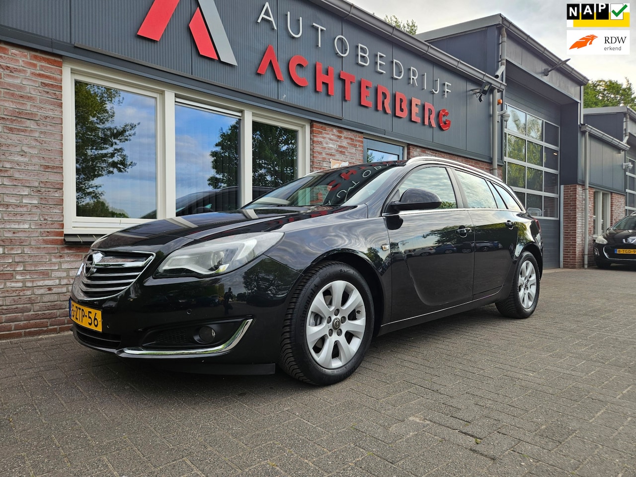 Opel Insignia Sports Tourer - 1.4 T EcoFLEX Business+ Leder! Navigatie! NAP! Airco/Clima! Cruise Control! - AutoWereld.nl