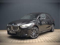 BMW 2-serie Active Tourer - M Sport 225e xDrive | Panoramadak | Harman Kardon | Individual | Head-Up Display | 360 Cam