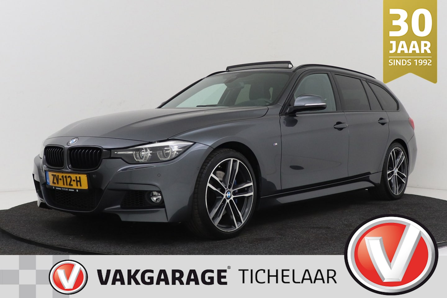 BMW 3-serie Touring - 318i M Sport Corporate Lease M-Sport | Uitklap Trekhaak | Panoramadak | Org NL | Harman/Ka - AutoWereld.nl