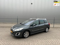 Peugeot 308 SW - 1.6 e-HDi Style l Eerste eigenaar l Nieuwe APK l NAP-Logisch l Dealer Onderhouden