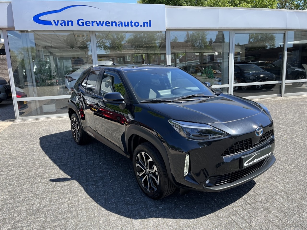 Toyota Yaris Cross - 1.5 Hybrid TeamD | Ad. Cruise | Navi | Camera | Winter-pakket - AutoWereld.nl