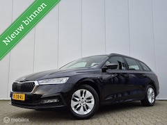 Skoda Octavia Combi - 1.0 E-TSI/FULL LED/TREKHAAK/ELEK-KOFFER/FULL LED/VIRTUAL COCKPIT