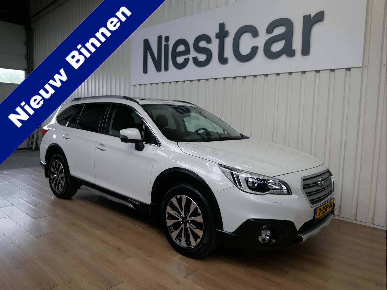 Subaru Outback - 2.5i Premium 2.5i Premium - AutoWereld.nl