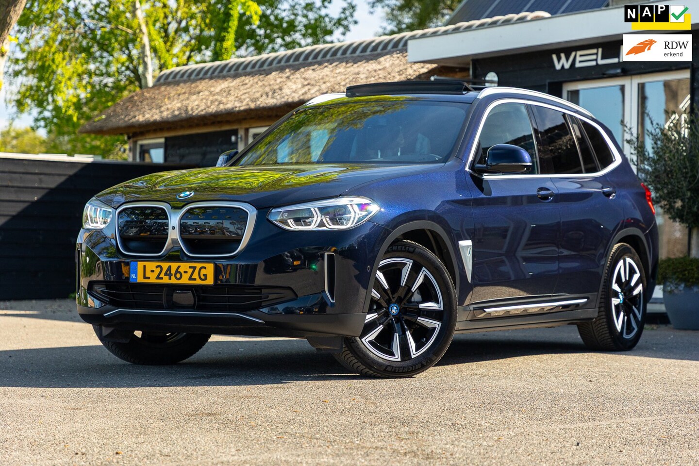 BMW iX3 - High Executive 80 kWh I 98% I Pano I HUD I H&K I ACC I BTW I - AutoWereld.nl