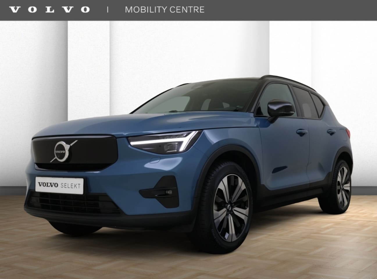 Volvo XC40 - Recharge Ultimate Dark 70 kWh | Panoramadak | Rondomzichtcamera - AutoWereld.nl