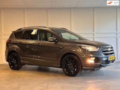 Ford Kuga - 1.5 EcoBoost ST Line / 2017 / Panorama / trekhaak / 150PK