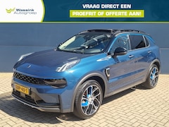 Lynk & Co 01 - 1.5 Plug-in Hybrid 261 pk | Panorama dak | 360 camera | Navigatie | Stoelverwarming |